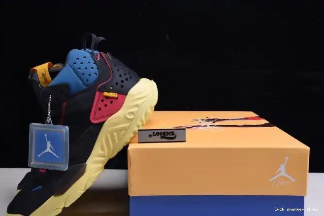 Reps LUCY MID UNION LA NOIR' DELTA DA1951-001 X 'OFF JORDAN 0526